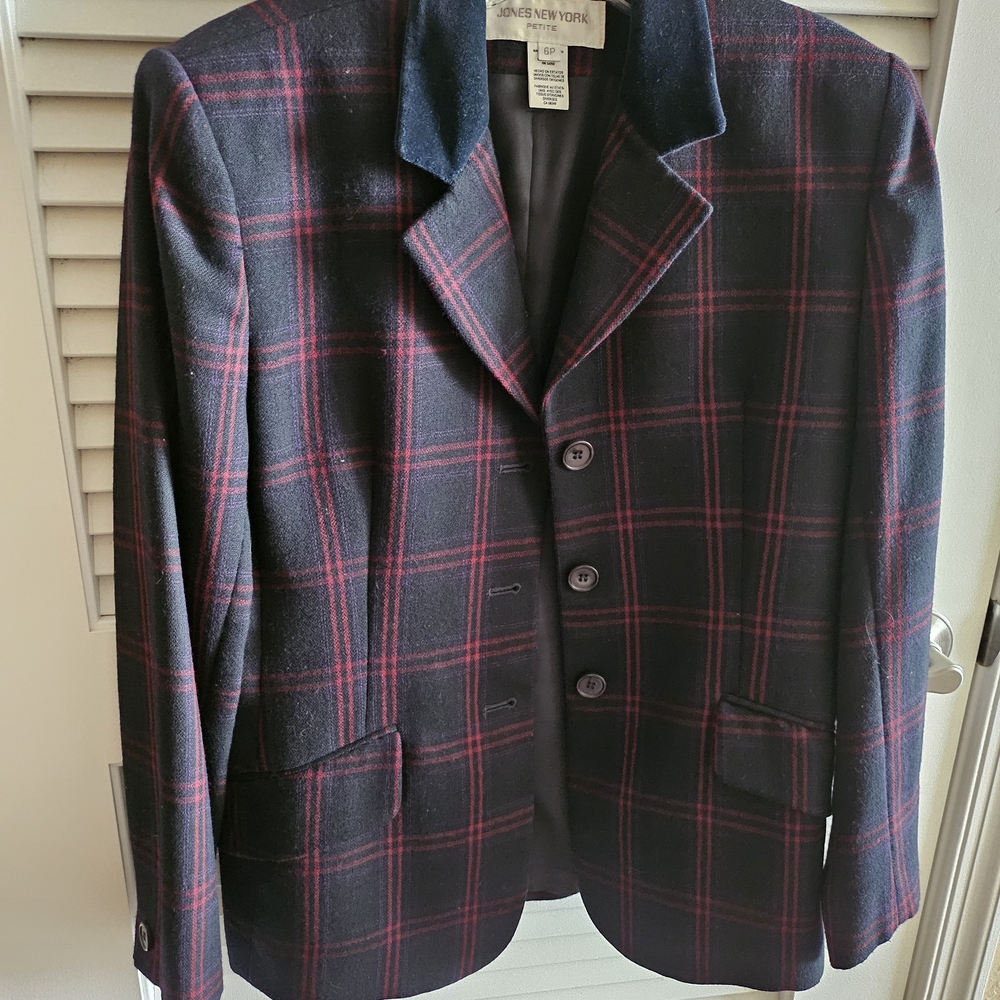 Jones New York Dark Plaid Blazer